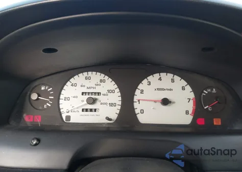 1998 Nissan 200Sx Se z USA, uszkodzony, nr VIN 1N4AB42D2WC502642